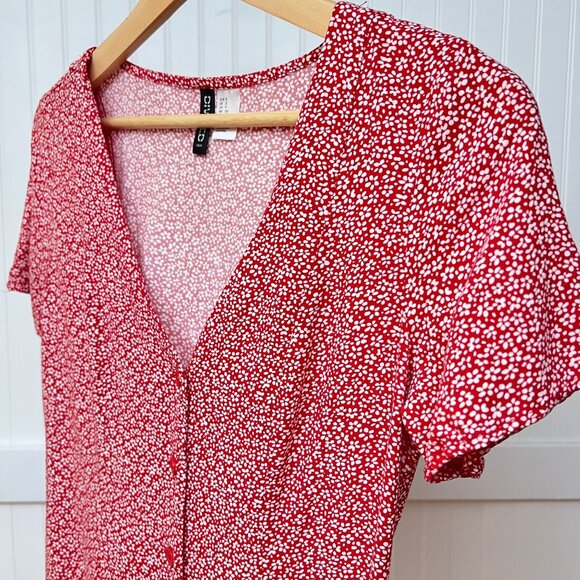 Divided H&M Ditsy Floral Red White Tie Back Shift Dress Button Down Small - Picture 5 of 10